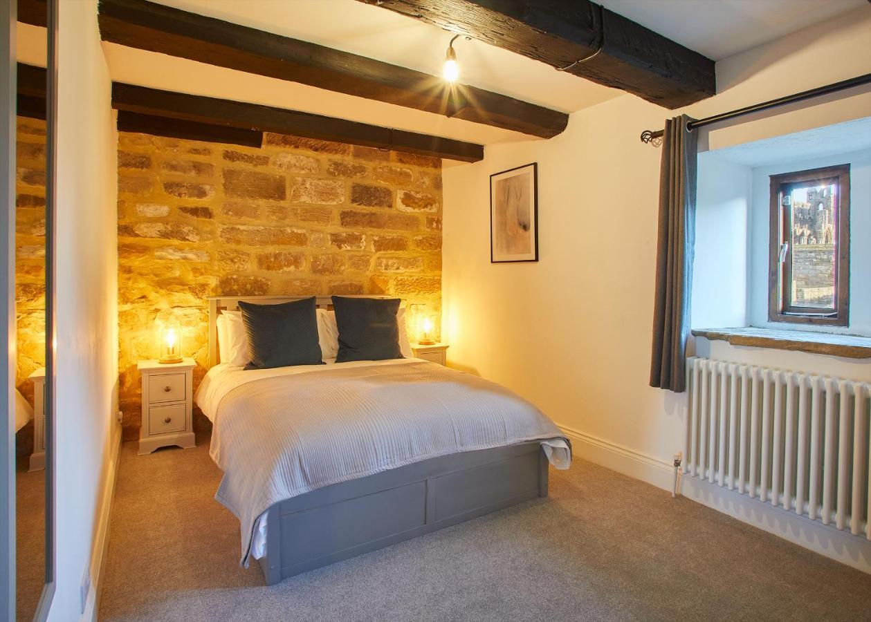Host & - The Coach House Holiday home